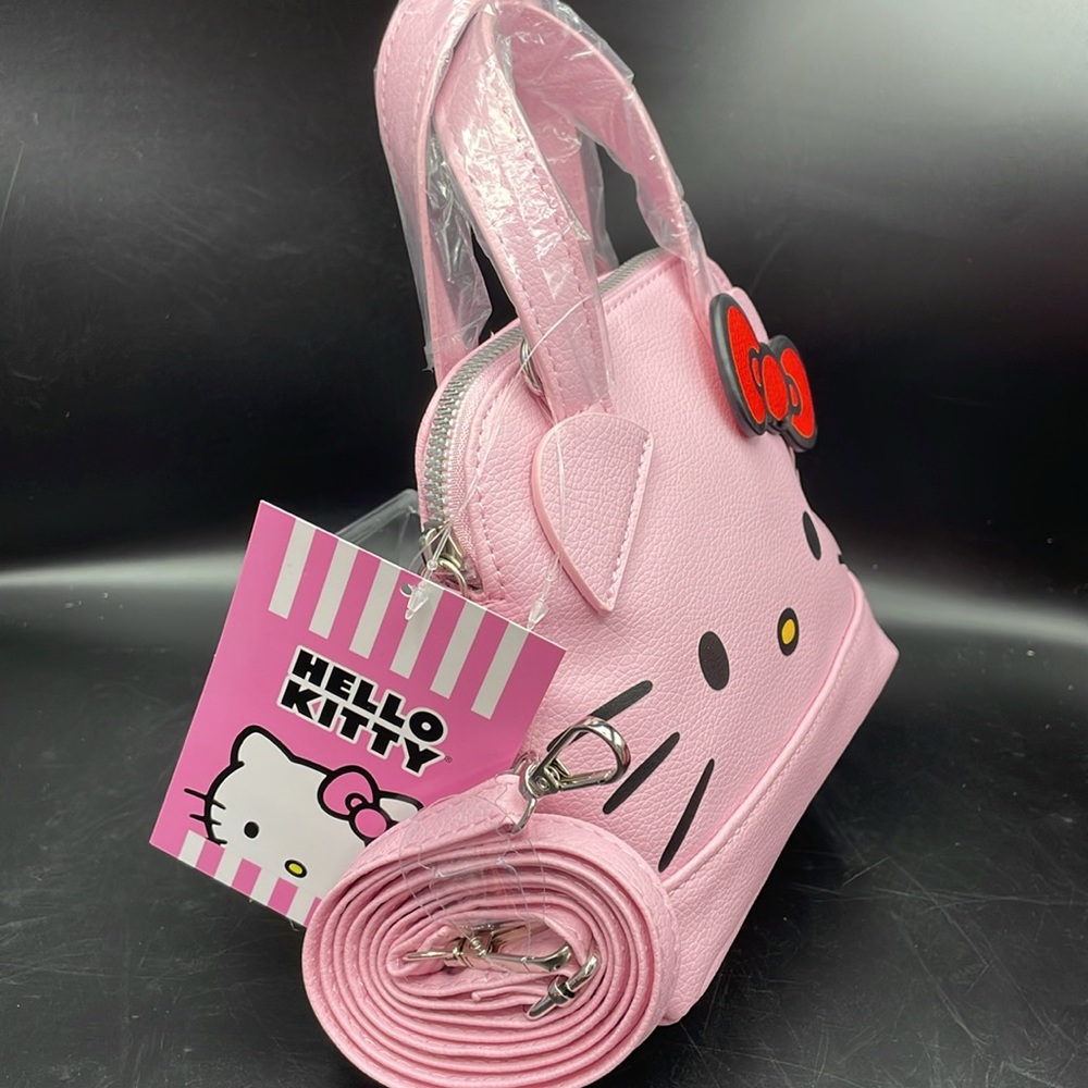 24HR DROP ⬇️ Hello Kitty Micro Crossbody Dome purse - Picture 2 of 4